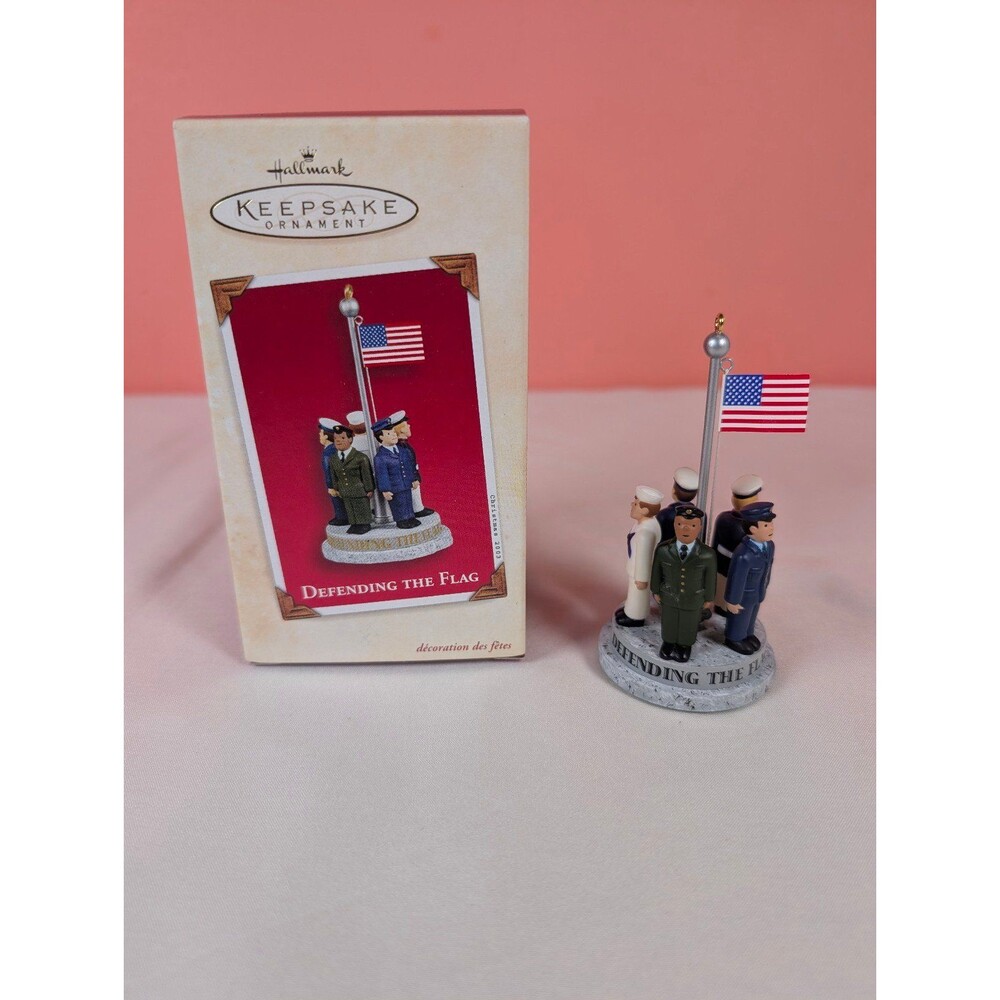 Hallmark Keepsake Christmas Ornament Defending the Flag 2003 Patriotic